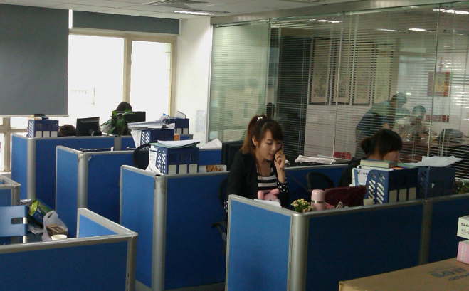 雾遇科技云端服务架构设计：高可用与弹性扩展方案解析